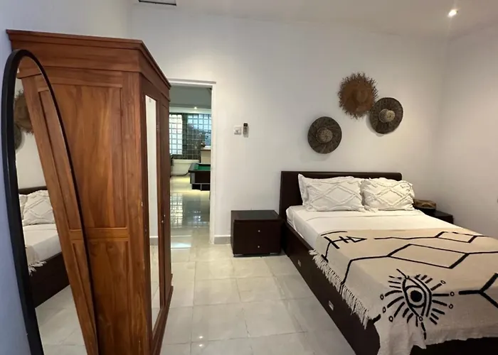 Camelot Bali 塞米亚克